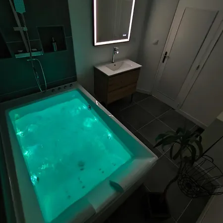 아파트 La Carolo Charleville-Mézières